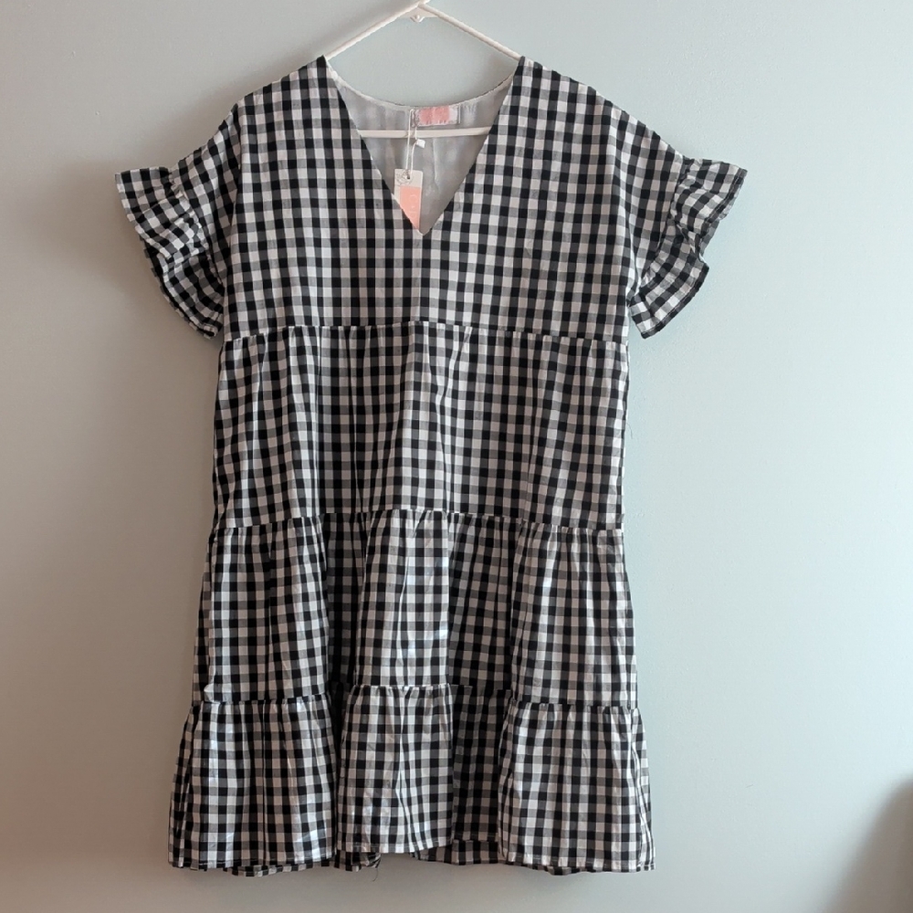 Chic Black and White Gingham Midi Dress